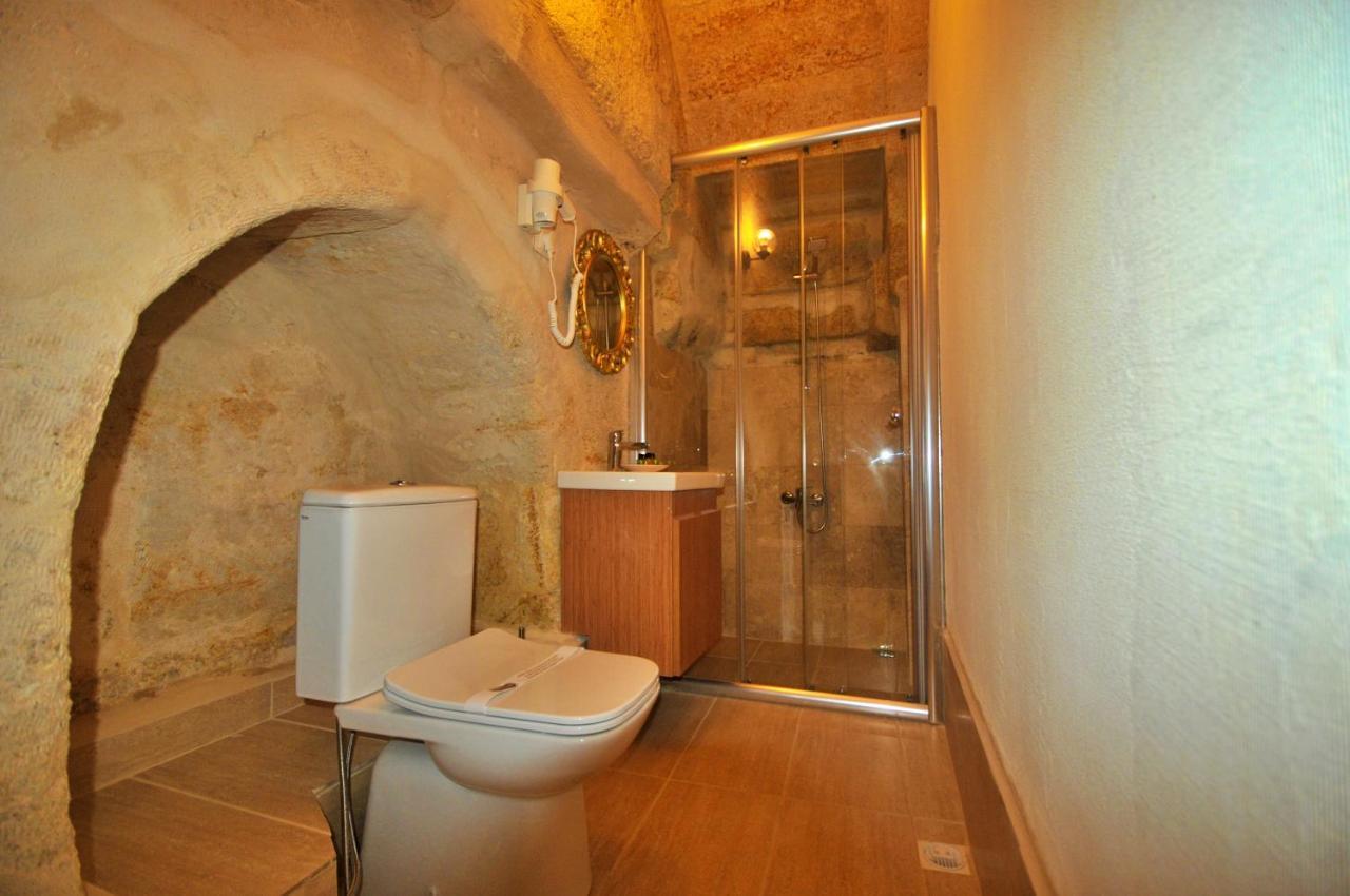 Orion Cave Hotel 于尔居普 外观 照片